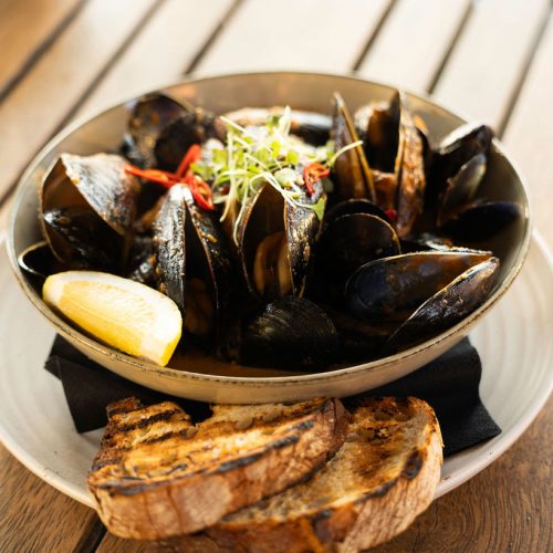 chilli mussels chilli mussels